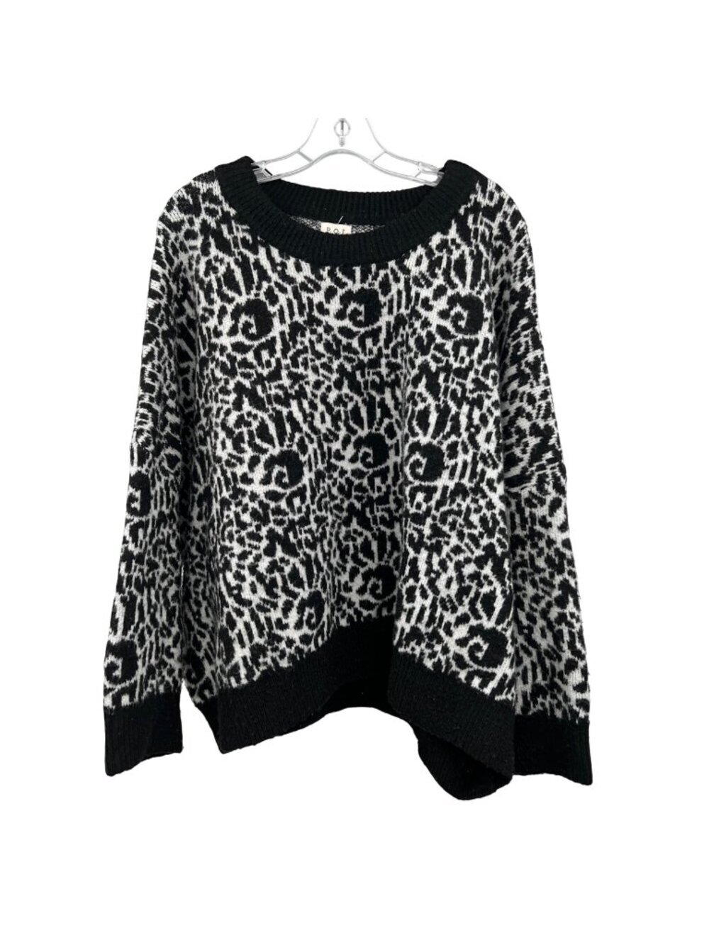 POL Womens Oversized Knit Sweater Black/White Print Size Small